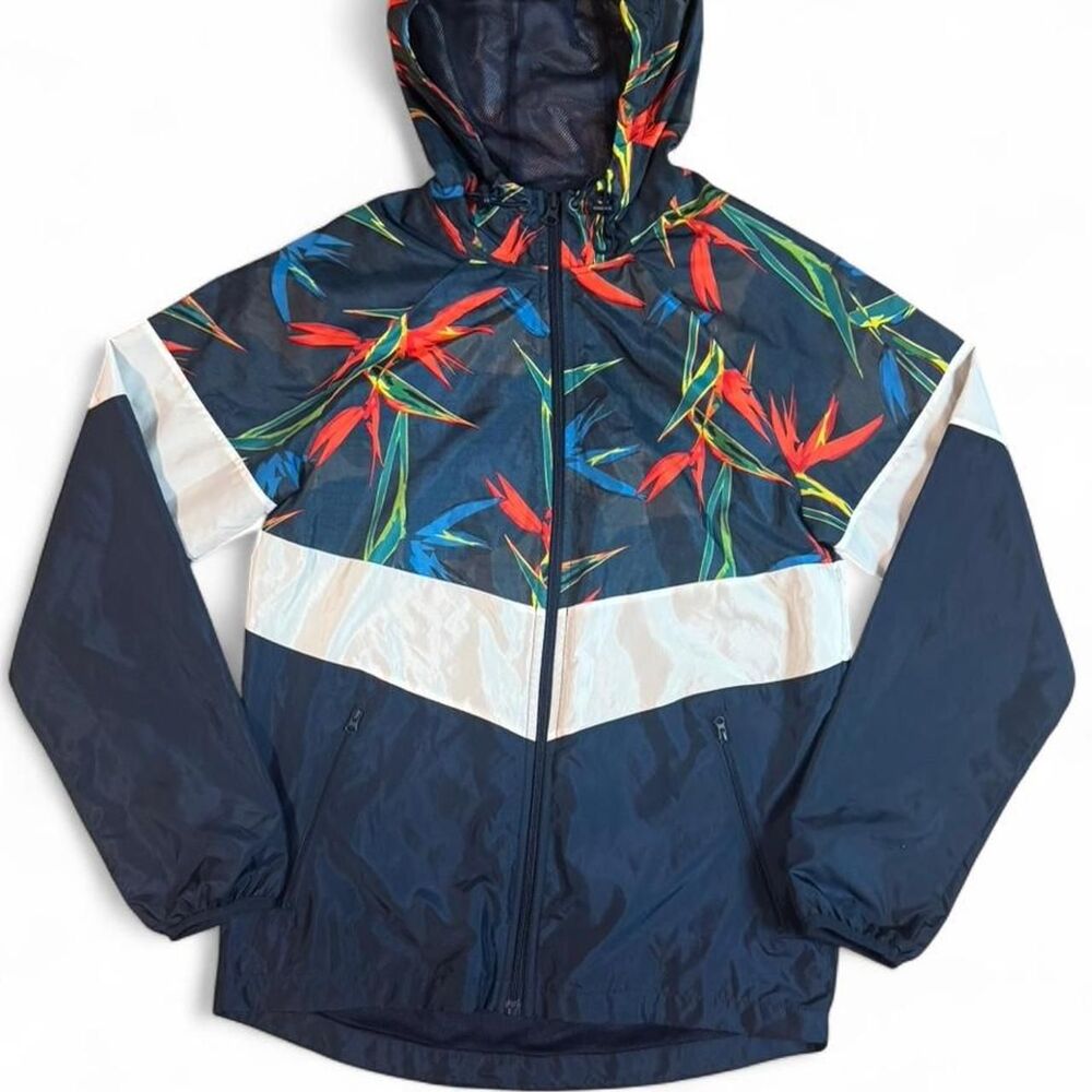Vintage Russell Men's Small Full Zip‎ Windbreaker jacket with a floral print